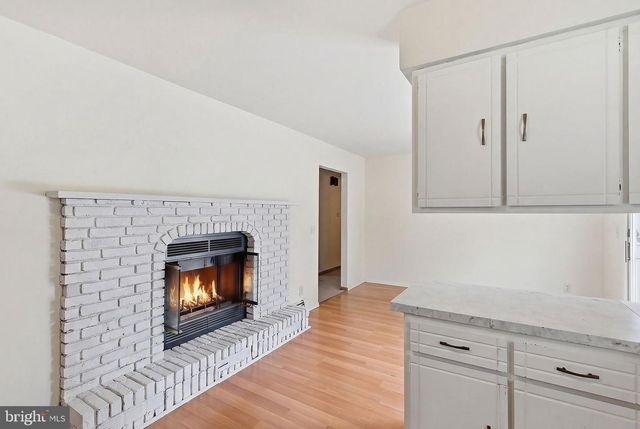 51 OREGON AVE, Waretown, NJ 08758