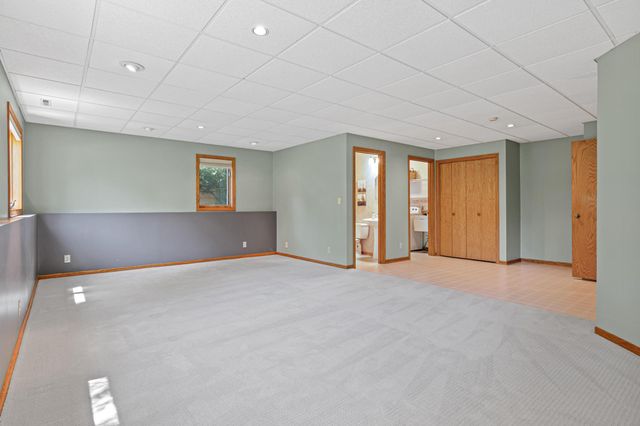 417 75th Avenue N, Brooklyn Park, MN 55444