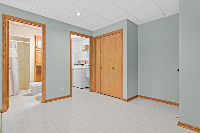 417 75th Avenue N, Brooklyn Park, MN 55444