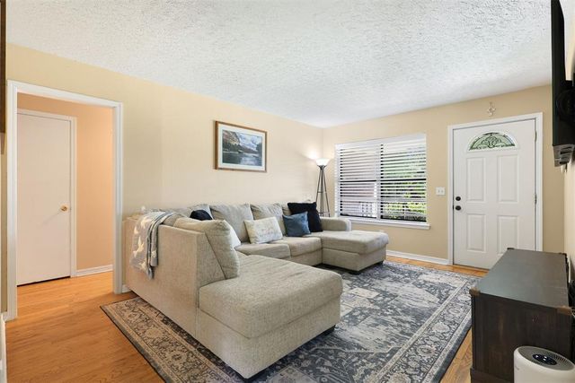 6205 SE 9th Street, Oklahoma City, OK 73110