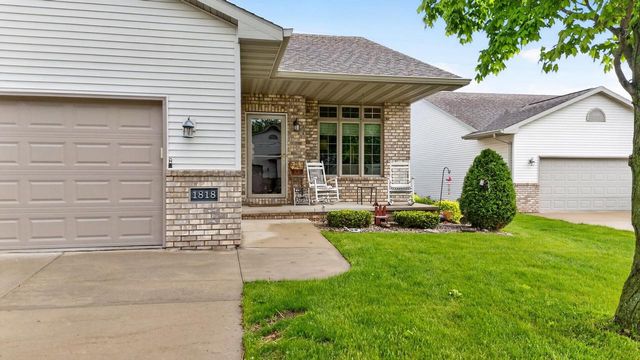 1818 E SYLVAN AVENUE, Appleton, WI 54915