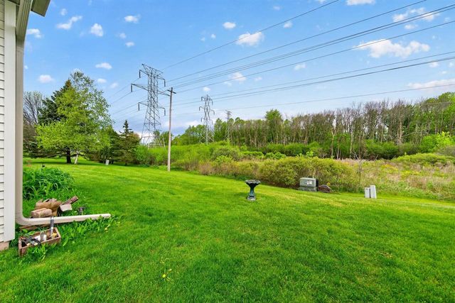 1818 E SYLVAN AVENUE, Appleton, WI 54915