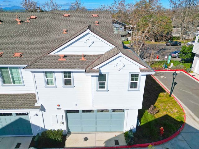 1059 Catalina Dr, Livermore, CA 94550