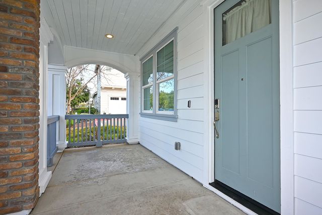 1059 Catalina Dr, Livermore, CA 94550