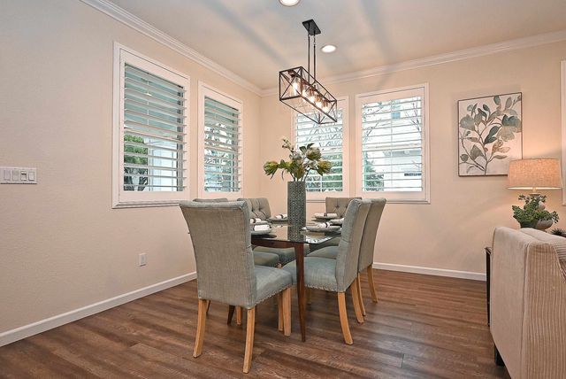 1059 Catalina Dr, Livermore, CA 94550