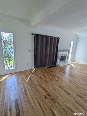 953 Heritage Village A, Southbury, CT 06488