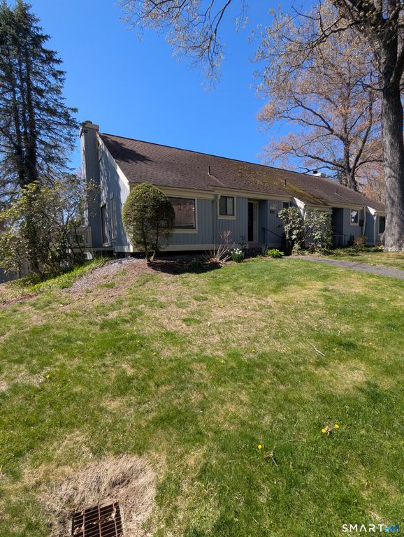 953 Heritage Village A, Southbury, CT 06488