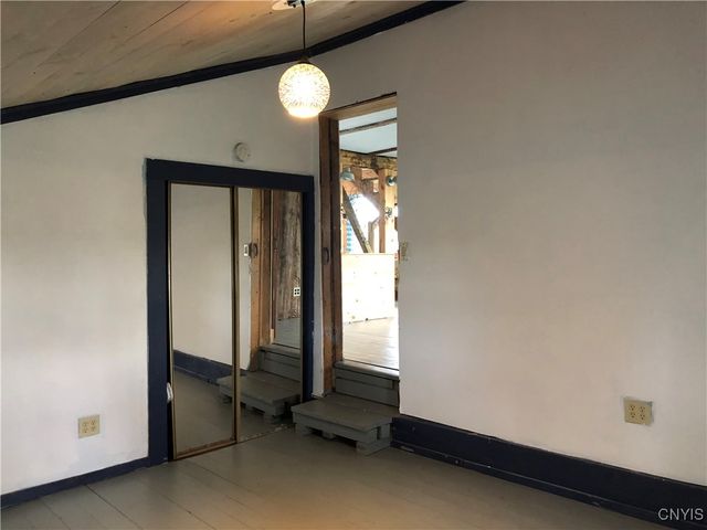 12817 Whitney Road, Henderson, NY 13650