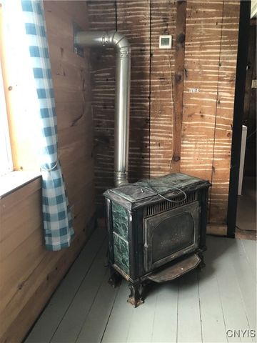 12817 Whitney Road, Henderson, NY 13650