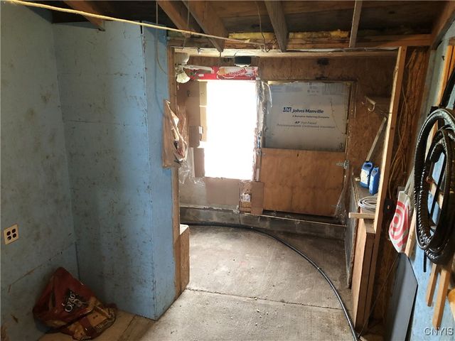 12817 Whitney Road, Henderson, NY 13650