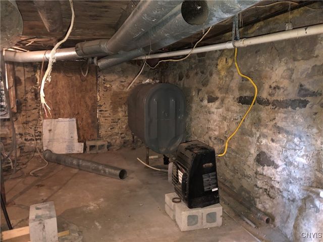 12817 Whitney Road, Henderson, NY 13650