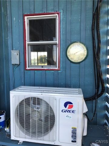 12817 Whitney Road, Henderson, NY 13650