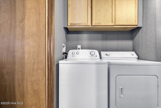 2924 Burnsville Street SW, Supply, NC 28462