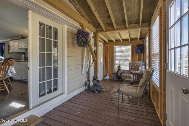 2924 Burnsville Street SW, Supply, NC 28462