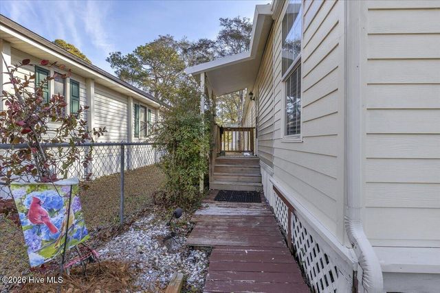 2924 Burnsville Street SW, Supply, NC 28462