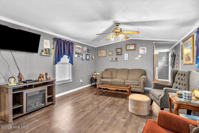 2924 Burnsville Street SW, Supply, NC 28462