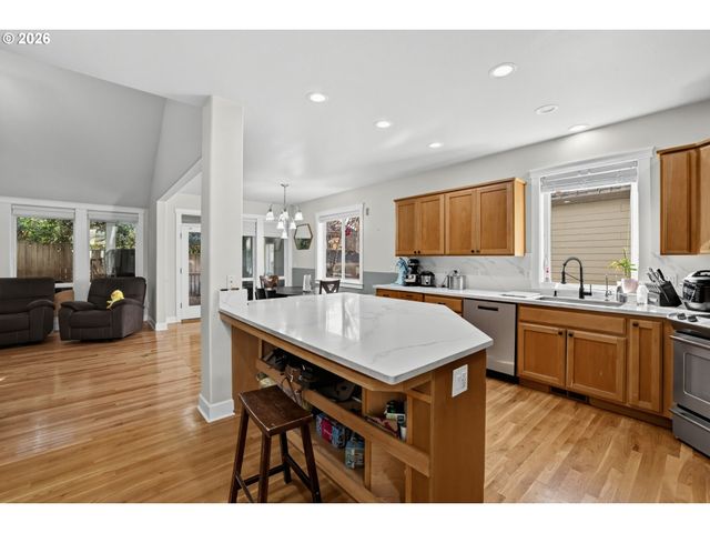 16228 Sw COOPER Ln, Tigard, OR 97224