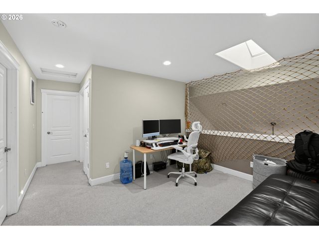 16228 Sw COOPER Ln, Tigard, OR 97224