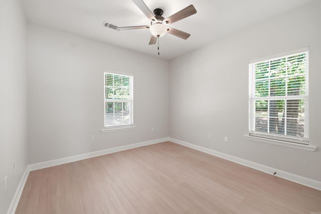 2 Shadetree Lane, Mayflower, AR 72106