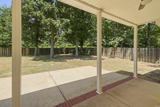 2 Shadetree Lane, Mayflower, AR 72106
