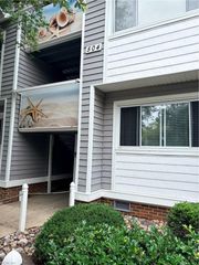 504 Ocean Trace Arch ARCH # 302, Virginia Beach, VA 23451