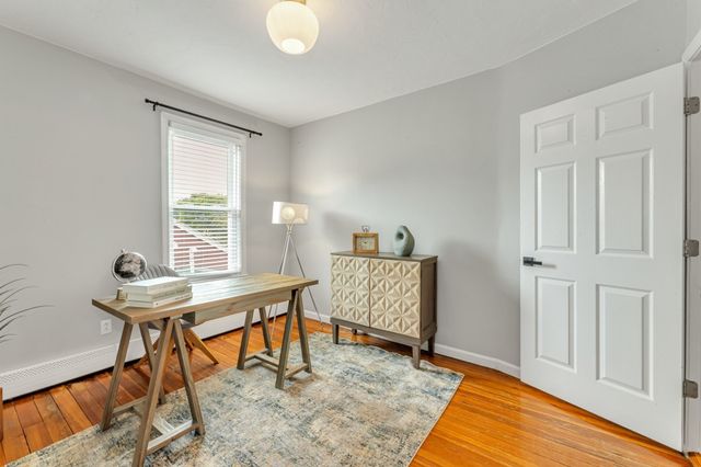4 Northey Street 2, Salem, MA 01970