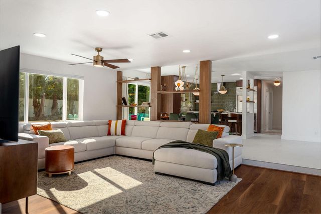 1125 E Sunny Dunes Road, Palm Springs, CA 92264