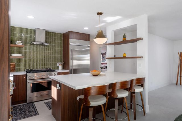 1125 E Sunny Dunes Road, Palm Springs, CA 92264