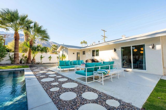 1125 E Sunny Dunes Road, Palm Springs, CA 92264