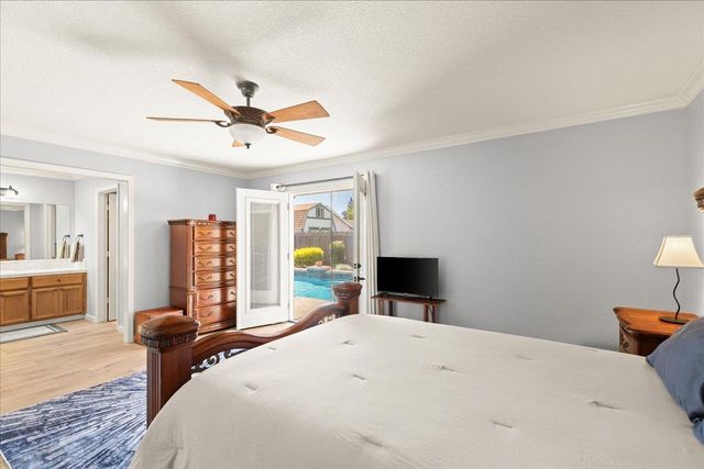 374 April Way, Manteca, CA 95336