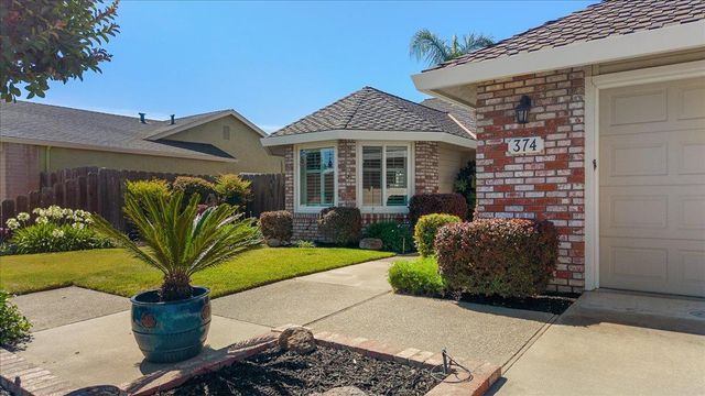 374 April Way, Manteca, CA 95336
