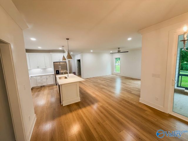 57 Cypress Point Drive, Winchester, TN 37398