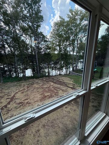 57 Cypress Point Drive, Winchester, TN 37398