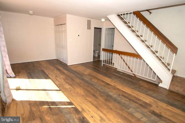 6906 STORCH CIR, Lanham, MD 20706