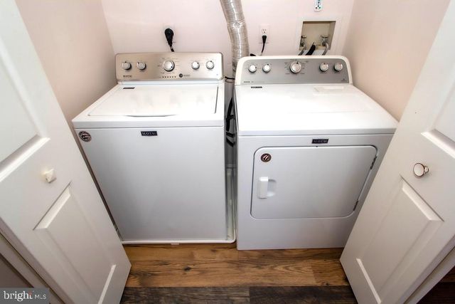 6906 STORCH CIR, Lanham, MD 20706