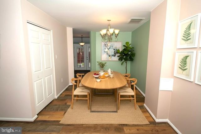 6906 STORCH CIR, Lanham, MD 20706