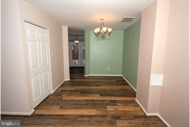 6906 STORCH CIR, Lanham, MD 20706