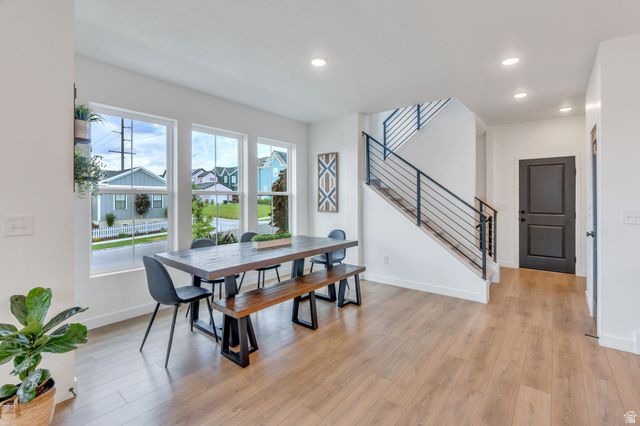 11122 S WILLOW WALK DR, South Jordan, UT 84009