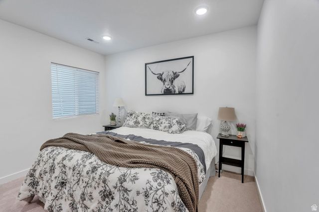 11122 S WILLOW WALK DR, South Jordan, UT 84009