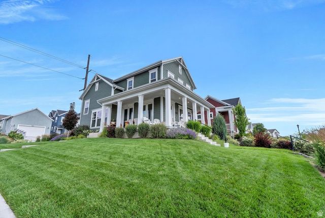 11122 S WILLOW WALK DR, South Jordan, UT 84009