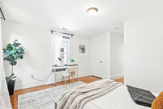 110 School St 2, Boston, MA 02119