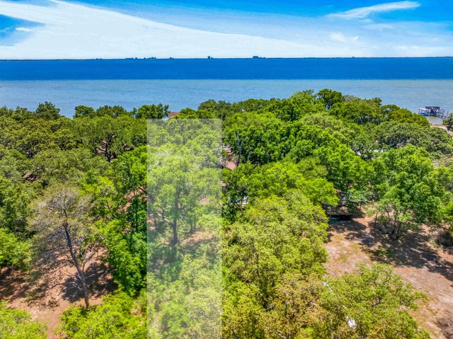 14332 Florida 20, Freeport, FL 32439