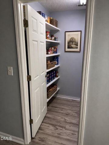 5553 Fieldcross Court, Raleigh, NC 27610
