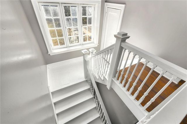 4215 E 61st Street, Kansas City, MO 64130