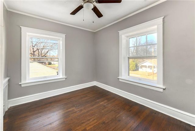 4215 E 61st Street, Kansas City, MO 64130