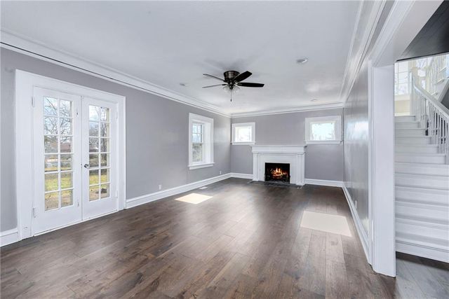 4215 E 61st Street, Kansas City, MO 64130