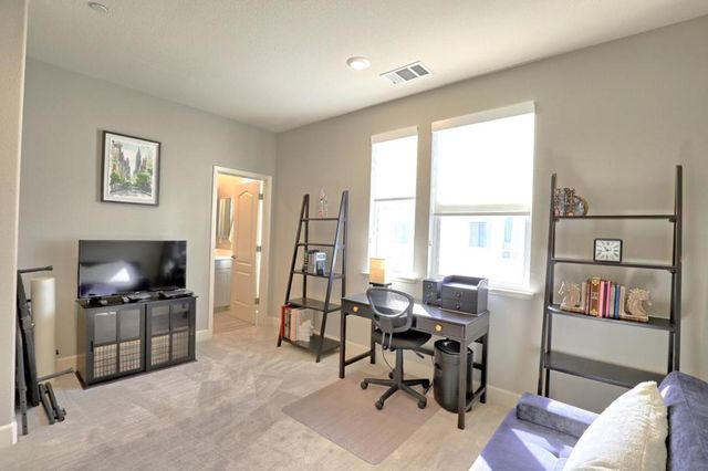 2980 Henry Miller Pl 4, San Jose, CA 95136