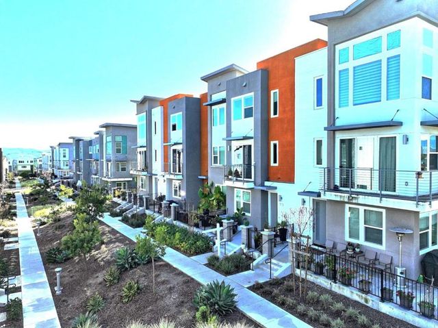 2980 Henry Miller Pl 4, San Jose, CA 95136