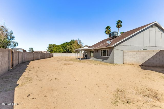 5252 N 102ND Avenue, Glendale, AZ 85307