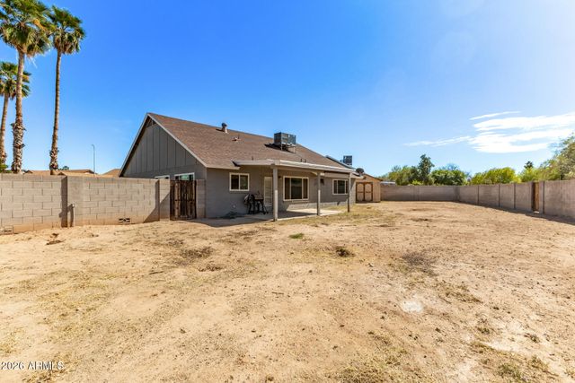 5252 N 102ND Avenue, Glendale, AZ 85307